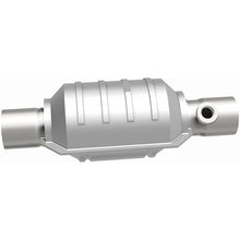 Load image into Gallery viewer, Magnaflow Catalytic Converter Universal MagnaFlow Conv Univ 1.75 Single O2 Boss