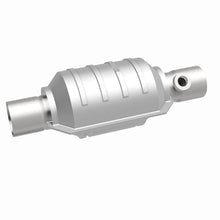 Load image into Gallery viewer, Magnaflow Catalytic Converter Universal MagnaFlow Conv Univ 1.75 Single O2 Boss