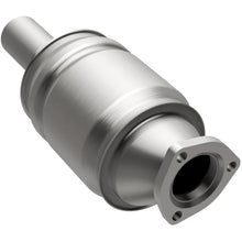 Load image into Gallery viewer, MagnaFlow Exhaust Products Catalytic Converter MagnaFlow Exhaust Products Magnaflow HM Grade Direct-Fit Catalytic Converter 22952