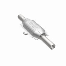Load image into Gallery viewer, MagnaFlow Exhaust Products Catalytic Converter MagnaFlow Exhaust Products Magnaflow HM Grade Direct-Fit Catalytic Converter 23404