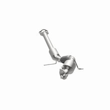 Load image into Gallery viewer, MagnaFlow Exhaust Products Catalytic Converter MagnaFlow Exhaust Products Magnaflow OEM Grade Direct-Fit Catalytic Converter 21-685