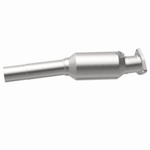 Load image into Gallery viewer, MagnaFlow Exhaust Products Catalytic Converter MagnaFlow Exhaust Products Magnaflow Standard Grade Direct-Fit Catalytic Converter 22915