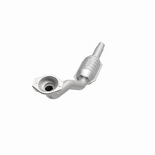 Load image into Gallery viewer, MagnaFlow Exhaust Products Catalytic Converter MagnaFlow Exhaust Products Magnaflow Standard Grade Direct-Fit Catalytic Converter 22923