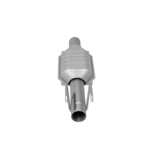 Load image into Gallery viewer, MagnaFlow Exhaust Products Catalytic Converter MagnaFlow Exhaust Products Magnaflow Standard Grade Direct-Fit Catalytic Converter 23292