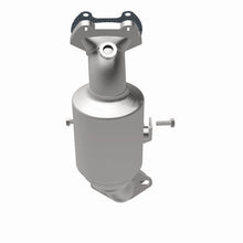 Load image into Gallery viewer, MagnaFlow Exhaust Products Catalytic Converter with Integrated Exhaust Manifold MagnaFlow Exhaust Products Catalytic Converter with Integrated Exhaust Manifold 22-191