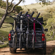 Load image into Gallery viewer, Thule Bike Racks Thule REVERT 4-BIKE CARRIER 9024500