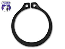 Load image into Gallery viewer, Yukon Gear Long Shaft Inner Clip For 9.25in GM IFS Differential Bushings Yukon Gear & Axle