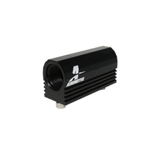 Load image into Gallery viewer, Aeromotive 96-04 Ford 4.6 L Fuel Rail Pressure Sensor Adapter Log (-08 AN inlet / outlet) Fuel Manifolds Aeromotive