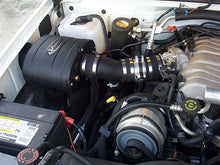 Load image into Gallery viewer, Volant 96-00 Chevrolet C2500 7.4 V8 Pro5 Closed Box Air Intake System Cold Air Intakes Volant