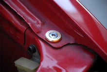 Load image into Gallery viewer, Skunk2 Large Fender Clear Anodized Washer Kit (6 Pcs.) Hardware Kits - Other Skunk2 Racing