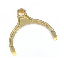 Load image into Gallery viewer, Omix T177 3rd/4th GEAR SHIFT FORK 80-86 JEEP CJ Shifters OMIX