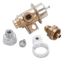 Load image into Gallery viewer, Edelbrock Fuel Pressure Regulator Kit Rail Mounted -6 An 43-47 PSI Fuel Pressure Regulators Edelbrock