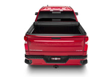 Load image into Gallery viewer, Truxedo 20-21 GMC Sierra & Chevrolet Silverado 1500 (New Body) w/CarbonPro 5ft 9in Sentry CT Cover Bed Covers - Roll Up Truxedo