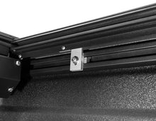 Load image into Gallery viewer, Roll-N-Lock 2020 Jeep Gladiator 5ft bed M-Series Retractable Tonneau Cover Tonneau Covers - Retractable Roll-N-Lock