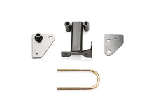 Load image into Gallery viewer, Fabtech 07-18 Jeep JK 4WD 3-5in Front Track Bar Bracket - Bolt On Traction Bars Fabtech