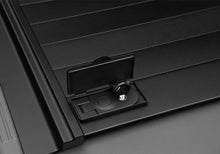 Load image into Gallery viewer, Retrax 2022 Nissan Frontier Crew Cab 5ft. Bed RetraxPRO MX Retractable Bed Covers Retrax