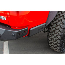 Load image into Gallery viewer, DV8 Offroad 2019+ Jeep Gladiator Bedside Sliders Body Armor & Rock Rails DV8 Offroad