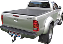 Load image into Gallery viewer, Truxedo 05-15 Toyota Hilux Extra Cab 6ft Lo Pro International Bed Cover Bed Covers - Roll Up Truxedo