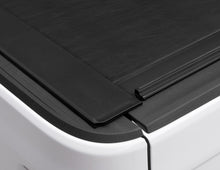 Load image into Gallery viewer, Roll-N-Lock 2020 Jeep Gladiator 5ft bed (w/ Trail Rail System) M-Series Retractable Tonneau Cover Tonneau Covers - Retractable Roll-N-Lock