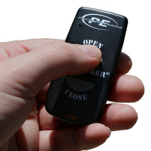 Load image into Gallery viewer, Pace Edwards 67-87 Chevy/GMC C/K Full-size 8ft Bed BedLocker Retractable Bed Covers Pace Edwards