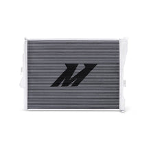 Load image into Gallery viewer, Mishimoto 99-06 BMW 323i/323i/328i/330i Performance Aluminum Radiator Radiators Mishimoto