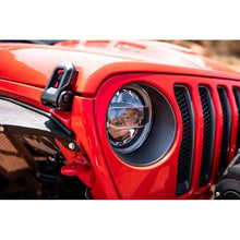 Load image into Gallery viewer, DV8 Offroad 2018+ Jeep Wrangler JL/Gladiator LED Projector Headlights Headlights DV8 Offroad