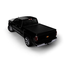 Load image into Gallery viewer, Roll-N-Lock 15-18 Chevy Colorado/Canyon XSB 59-2/16in M-Series Retractable Tonneau Cover Tonneau Covers - Retractable Roll-N-Lock