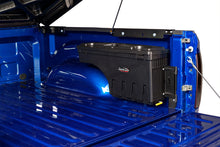 Load image into Gallery viewer, UnderCover 99-06 Chevy Silverado 1500-3500 HD (07 Classic) Passengers Side Swing Case - Black Smooth Truck Boxes & Storage Undercover