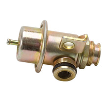Load image into Gallery viewer, Edelbrock Fuel Pressure Regulator for Use w/ Various Pro-Flo EFI Kits Fuel Pressure Regulators Edelbrock