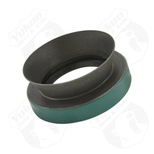 Load image into Gallery viewer, Yukon Replacement Right Hand Front Inner Axle Seal for Dana 60 2001 Dodge 3/4 & 1-Ton Differential Seal Kits Yukon Gear & Axle