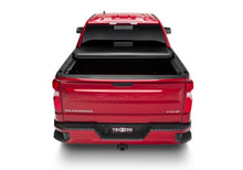 Load image into Gallery viewer, Truxedo 2020 GMC Sierra & Chevrolet Silverado 2500HD & 3500HD 6ft 9in Deuce Bed Cover Bed Covers - Folding Truxedo