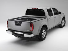 Load image into Gallery viewer, Roll-N-Lock 17-18 Ford F-250/F-350 Super Duty LB 96-1/2in M-Series Retractable Tonneau Cover Tonneau Covers - Retractable Roll-N-Lock