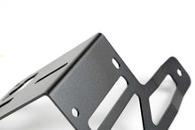 Load image into Gallery viewer, Fabtech 18-21 Jeep JL/JT Light Bracket Kit (Non-Adjustable) Light Mounts Fabtech