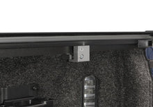 Load image into Gallery viewer, Retrax 19-22 Chevrolet/GMC (5.8ft. Bed) Retrax IX Retractable Bed Covers Retrax