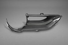 Load image into Gallery viewer, Capristo 03FE08710001LG Ferrari 488 GTB & GTS Carbon Tail Light Covers