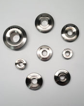 Load image into Gallery viewer, Ferrea E12027 Ferrea Acura/Honda K20 Beehive Spring Pro CNC Titanium Retainer - Set of 16
