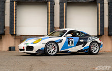 Load image into Gallery viewer, APEX SM-10 18 X 10.5 +22 5 X 120 CB72.56 RACE SILVER Wheels Apex