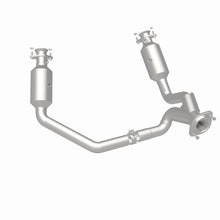 Load image into Gallery viewer, MagnaFlow 19-24 Ram 1500 5.7L OEM Grade Federal/EPA Compliant Direct-Fit Catalytic Converter
