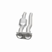 Load image into Gallery viewer, MagnaFlow Conv DF 96-97 7.4L 3500 Truck Rear
