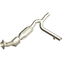Load image into Gallery viewer, MagnaFlow Conv DF 01-03 Ford F150 5.4L Passenger Side
