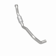 Load image into Gallery viewer, MagnaFlow Conv DF 04-05 Dodge RAM 1500 Pickup 3.7L (Inc 4WD 4.7L) D/S
