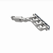 Load image into Gallery viewer, Magnaflow 05-06 Nissan Titan 5.6L Direct Fit Converter

