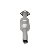 Load image into Gallery viewer, Magnaflow 04-07 Toyota Highlander 3.3L Direct Fit Converter
