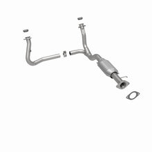 Load image into Gallery viewer, MagnaFlow Conv DF 2000 S10 4.3L 4WD | 93227
