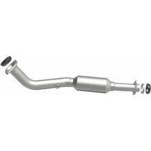 Load image into Gallery viewer, MagnaFlow Direct Fit Converter 03-11 Honda Element 2.4L Underbody
