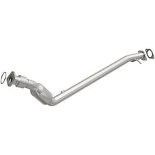 Load image into Gallery viewer, MagnaFlow Converter Direct Fit California Grade 07-08 Chevrolet Uplander 3.9L
