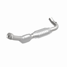Load image into Gallery viewer, MagnaFlow Conv DF 97-99 E-150/250 D/S 4.6L | 93390

