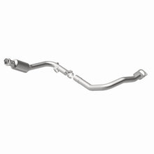 Load image into Gallery viewer, Magnaflow 07-09 Range Rover Sport 4.4L Direct Fit Converter
