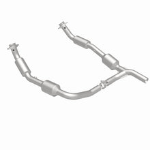Load image into Gallery viewer, MagnaFlow Conv Direct Fit 2008+ Ford E-150 4.6L | 5481640
