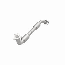 Load image into Gallery viewer, Magnaflow 13-17 Lexus LX570 5.7L Direct Fit Converter
